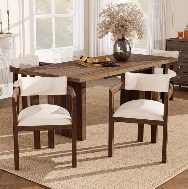 Set di 2 sedie con braccioli; struttura in legno e rivestimento in lino color noce