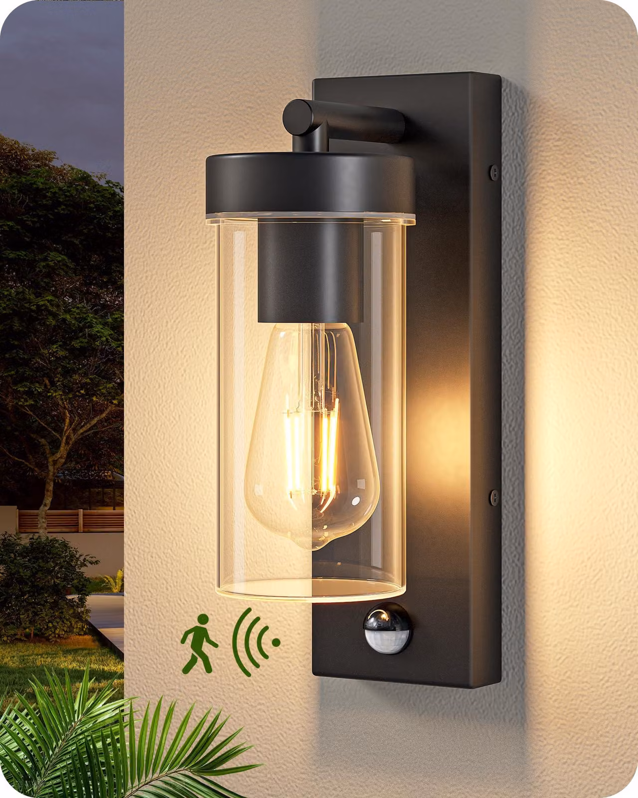 Lampada da parete con sensore di movimento, in alluminio, attacco E27, grado di protezione IP44, colore nero