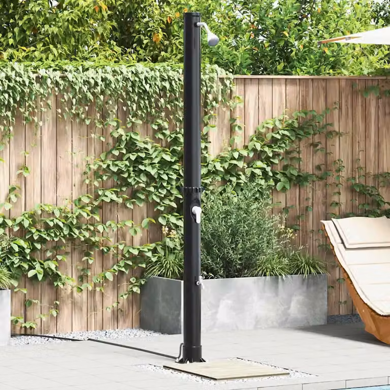 Doccia solare da esterno vidaXL in PVC e alluminio nero con serbatoio da 20 l