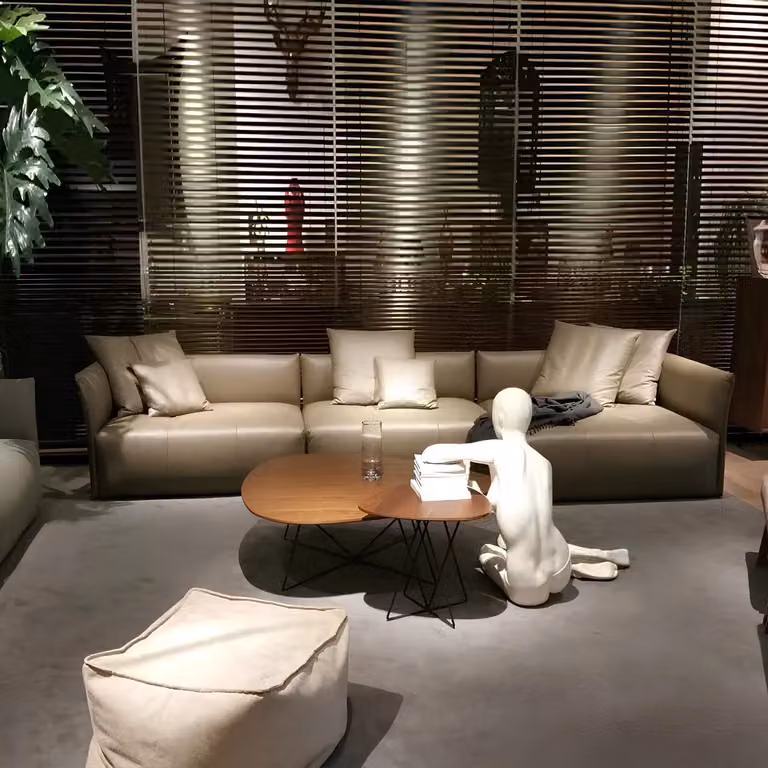 Dreisitzer Couch Polster Design Sofa Moderne 3er Sitz Sofas Zimmer Möbel Beige