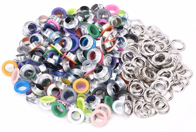 200 occhielli metallici colorati da 8 mm con rondelle, ideali per progetti fai-da-te