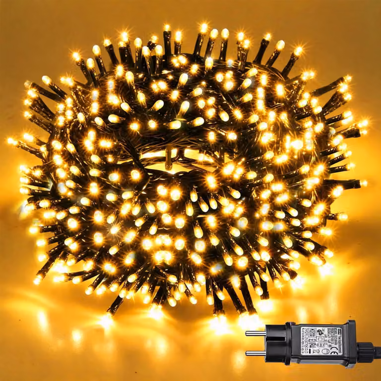 Catena luminosa da 30 metri, con 300 LED, luce bianco caldo, adatta per interni ed esterni, grado di protezione IP44
