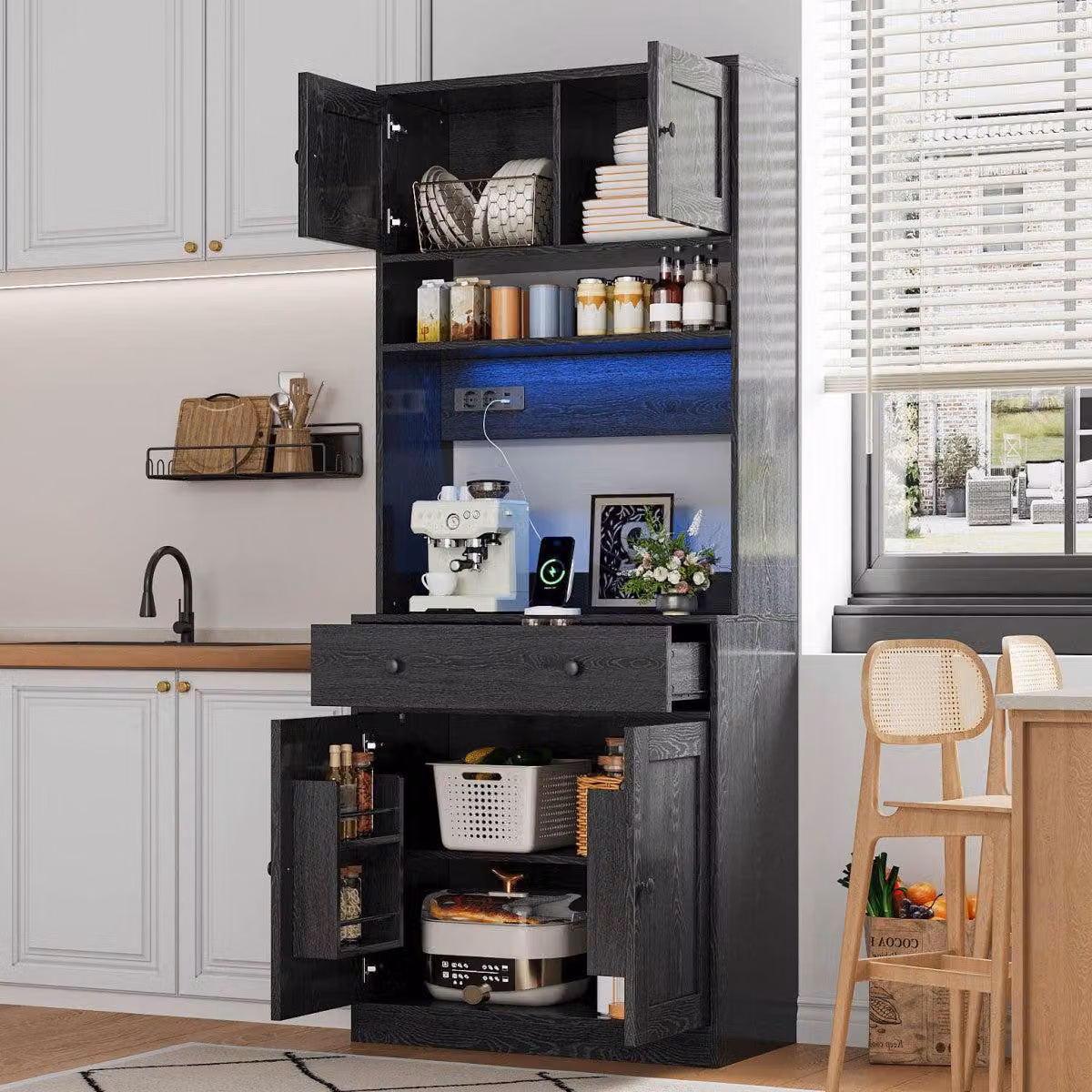 Armadio da cucina alto, 180 cm, con illuminazione a LED e presa di corrente, colore nero, dimensioni 72x40x180 cm