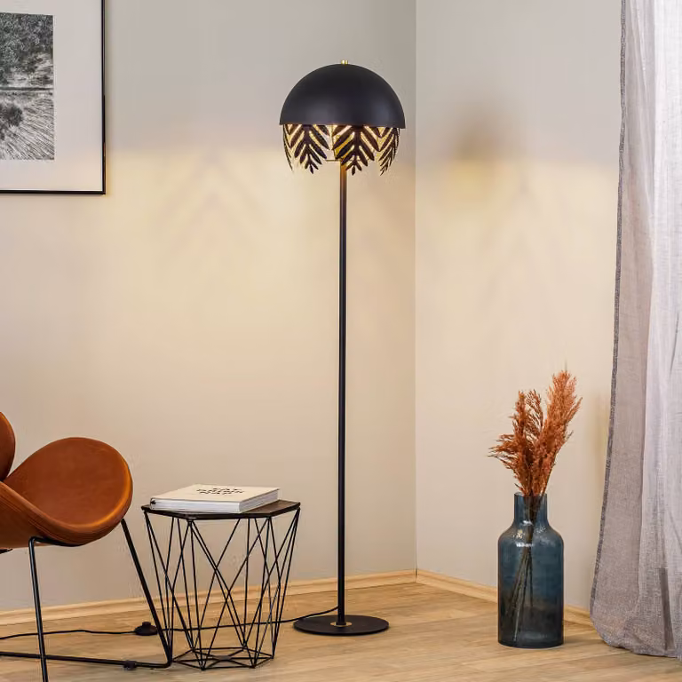 Lampada da terra di design Aparas Lucande, Nero, Soggiorno / Sala da pranzo, Metallo, Design, Lampada da terra