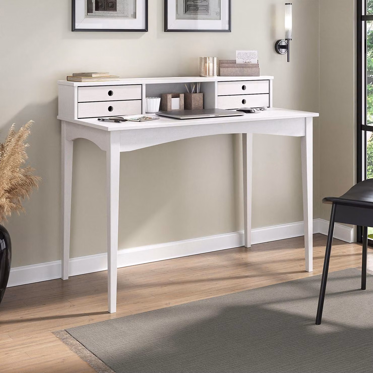 Scrivania MILANO con 4 cassetti e 1 ripiano, bianco, in legno massiccio, finitura robusta Scrivania per PC con spazio di archiviazione per l'ufficio e lo studio domestico