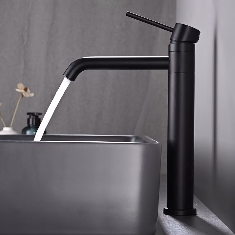 Miscelatore per lavabo, rotazione a 360°, altezza del beccuccio 204 mm, finitura nero opaco, per bagno