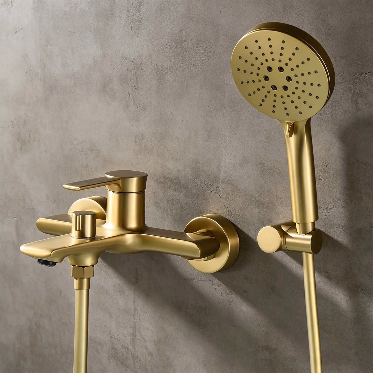 Rubinetto per vasca da bagno con doccetta manuale, 3 funzioni, in ottone, finitura dorata, confezione da 1 pezzo.