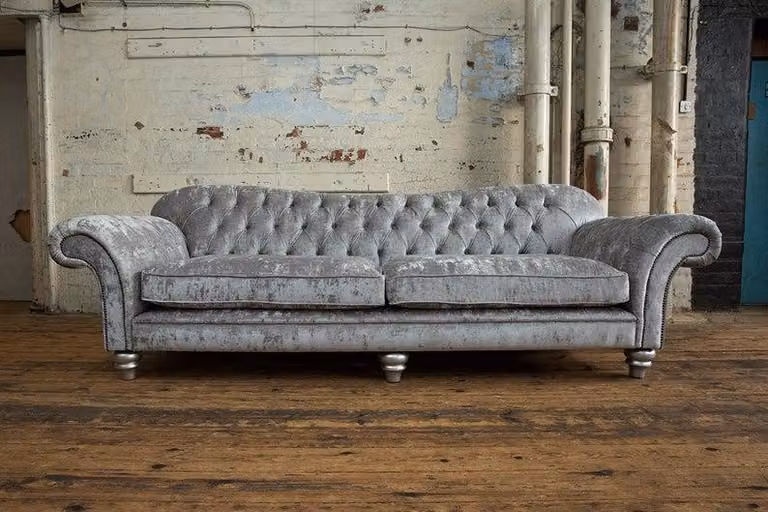 XXL Sofa 4 Sitzer Couch Chesterfield Polster Sitz Garnitur Leder Silber