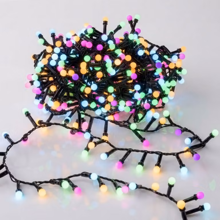 Catena luminosa a LED da 10 metri, adatta per interni ed esterni, con 500 mini sfere colorate, dotata di timer e alimentata a batteria, con 8 diverse funzioni di illuminazione