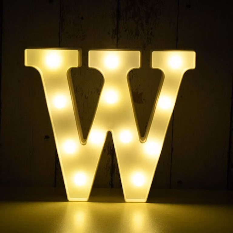 Lettera 3D illuminata a LED, lettera W da 22 cm