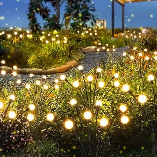 Luci solari da esterno, lampade LED a forma di farfalla alimentate a energia solare, illuminazione da esterno impermeabile, illuminazione decorativa da esterno a luce bianca calda con lucciole, illuminazione per esterni e terrazze, set da 4 pezzi