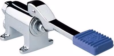 Rubinetto a pedale esterno a 1 via con tubo flessibile IDRAL colore argento – 1