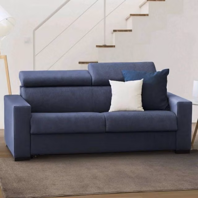 Divano a 2 posti Kiev Talamo Italia, modello moderno in tessuto blu con poggiatesta regolabili, L: 180 cm, P: 95 cm, H: 85 cm