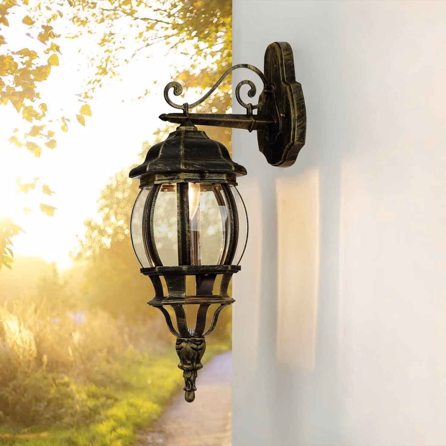 Apparecchio di illuminazione da esterno Brest, finitura oro anticato, grado di protezione IP44, attacco E27, 60W, ideale per l'esterno