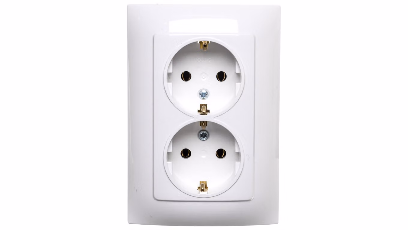 Simon 10 Presa doppia SCHUKO bianca 16A 250V IP20 CGSZ2/11