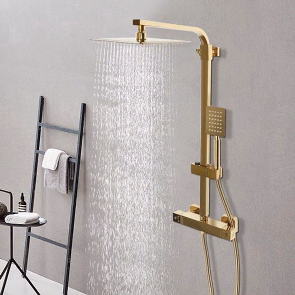 Set doccia a soffitto - Con termostato - Doccia principale quadrata da 20 cm - Ottone - Finitura dorata - Per bagno