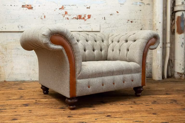 Design Chesterfield Stoff Couch Sessel 1.5 Sitzer Polster Sofas Lounge Club