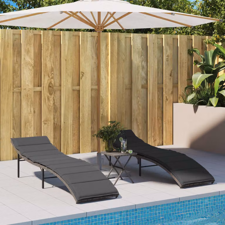 Set di 2 lettini prendisole vidaXL in polyrattan grigio con cuscini impermeabili e poggiatesta regolabile