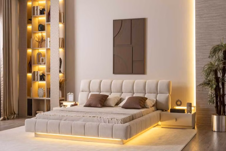 Letto in stile moderno, colore beige, nuovo, comodino, illuminazione per camera da letto