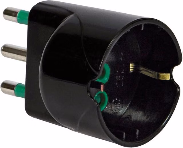 Fme 82.611 Adattatore 16A 2P e T Schuko Nero Confezione da 50 Pezzi