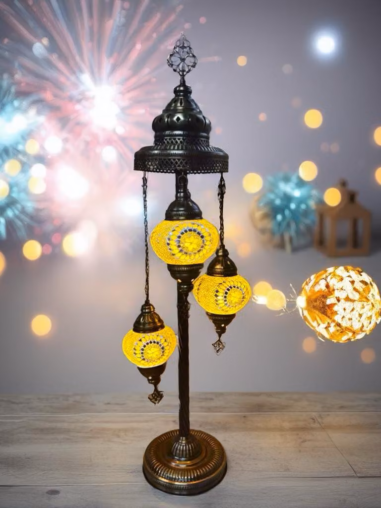 Lampada da tavolo turca fatta a mano con 3 sfere di vetro colorate a mosaico – elegante lampada da notte per soggiorno e camera da letto