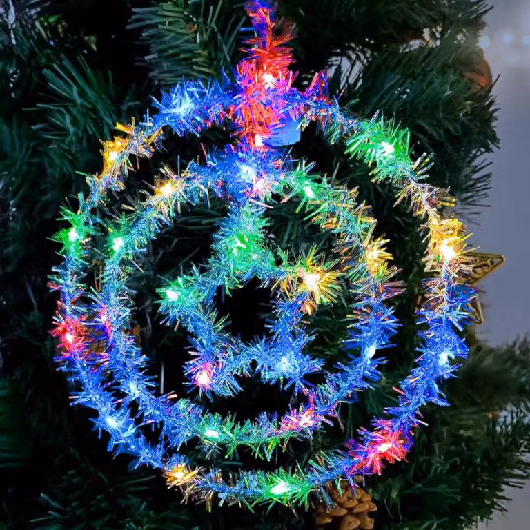 Catena luminosa a LED a forma di stella di Natale, multicolore, 22 cm, 3 metri, alimentata a batteria