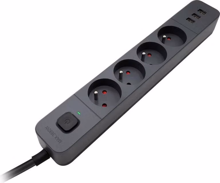 Defender SFS 135 5 m, 4 prese, 3x USB
