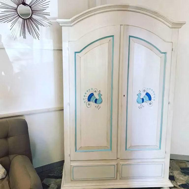 Armadio a 2 ante shabby chic in legno bianco lacquered Mobili 2G L/P/H: 125 x 61 x 200 cm
