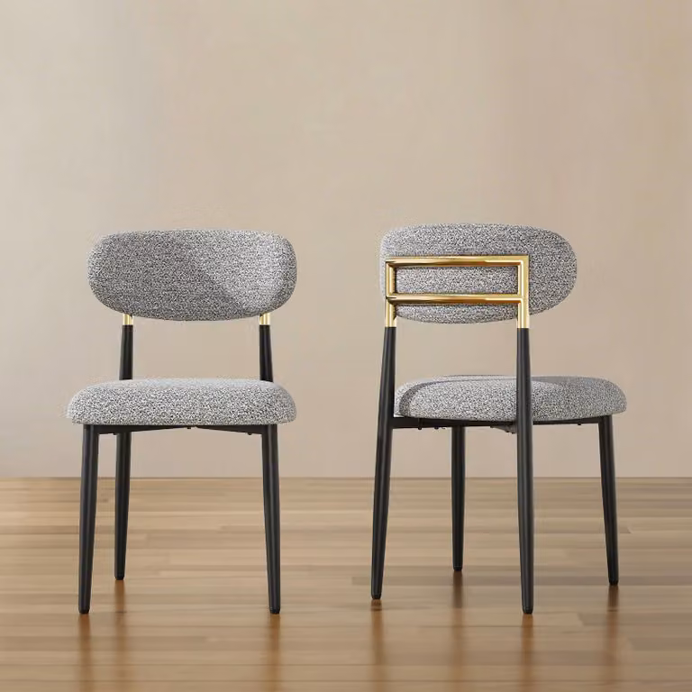 Set di 2 sedie da pranzo imbottite in tessuto, con schienale arrotondato e struttura dorata, gambe in metallo nero, stile moderno, colore grigio