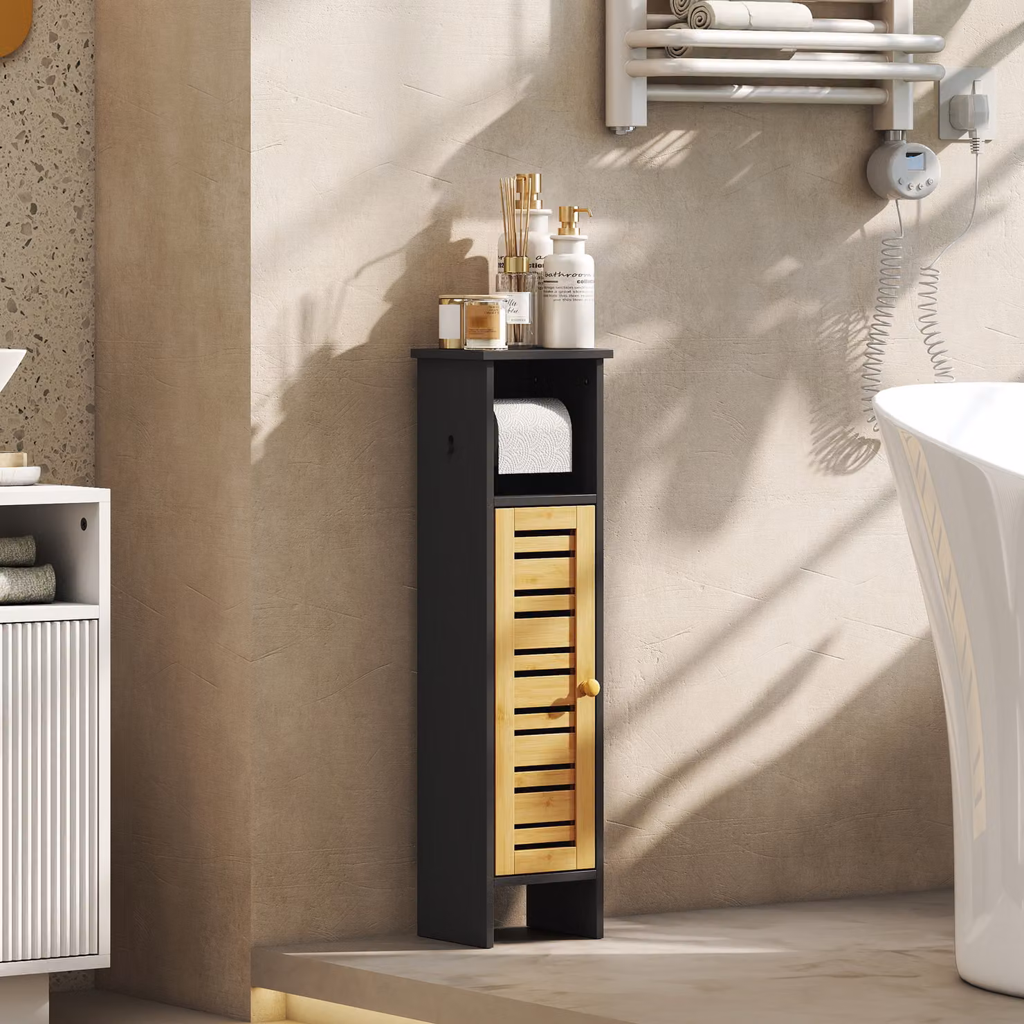 Mobile da bagno HOMCOM in bambù a 3 livelli con portarotolo, nero, Altezza: 78 cm – 2
