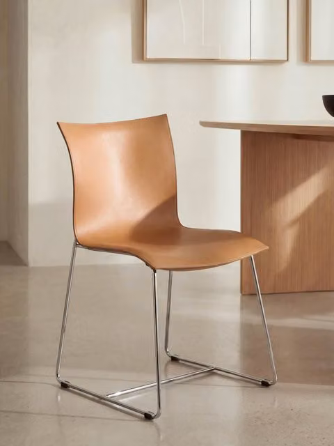 Sedia Lancel in pelle marrone con gambe cromate Kenay Home