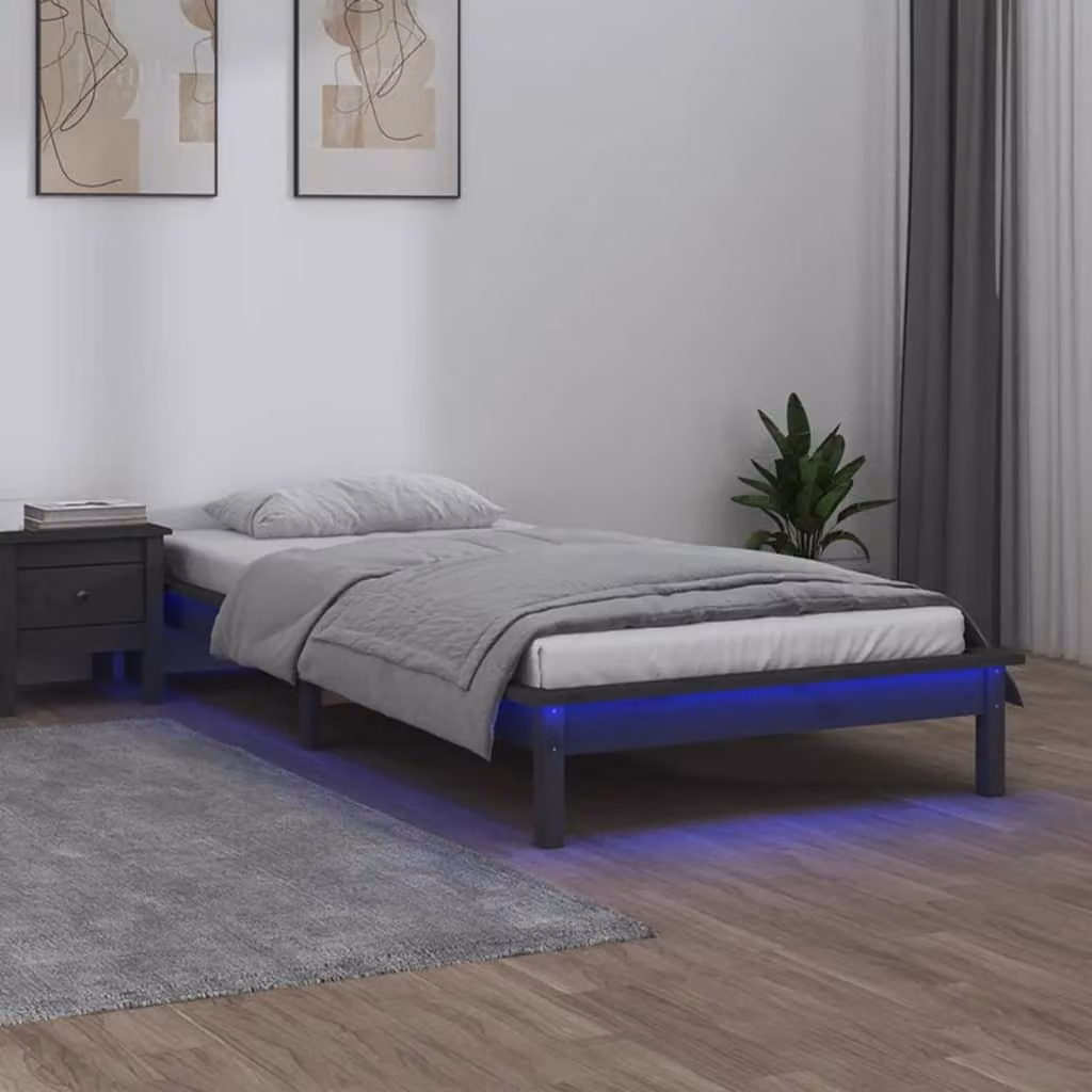 The Living Store Letto in legno massiccio con illuminazione LED Grigio 90x200 cm