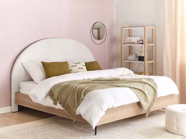 Letto Beliani moderno in tessuto bianco e beige con testiera imbottita, telaio in MDF, gambe in metallo e base a doghe in legno, L/P/H: 160 x 200 x 116 cm