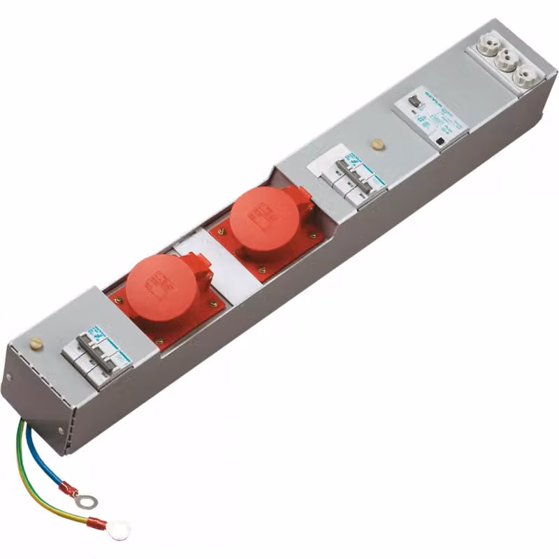 Prese multiple ABN 1L_composte da: 2xCEE 32 A, 5 poli; 1xD02 3 poli; 1xFI 63 A/0,03 A 4 poli; 2xLS B 32 A 3 poli; EH001L
