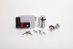 Serratura elettrica per legno CISA 11670 N7 in acciaio inox colore argento e grigio