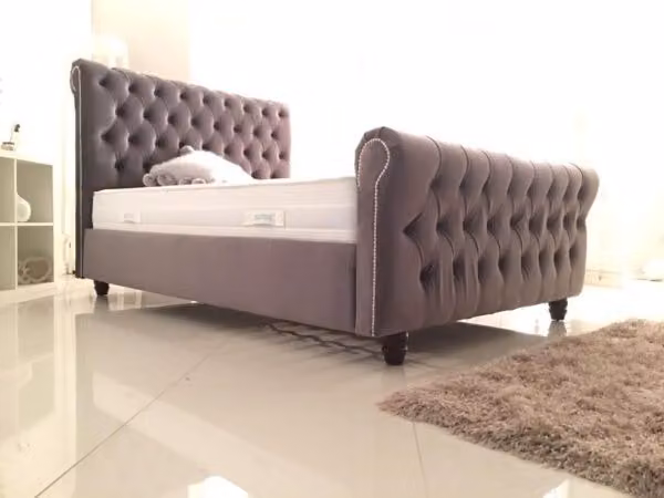 Chesterfield Bett Design Schlafzimmer Englisches Betten 200x200cm Textil Polster