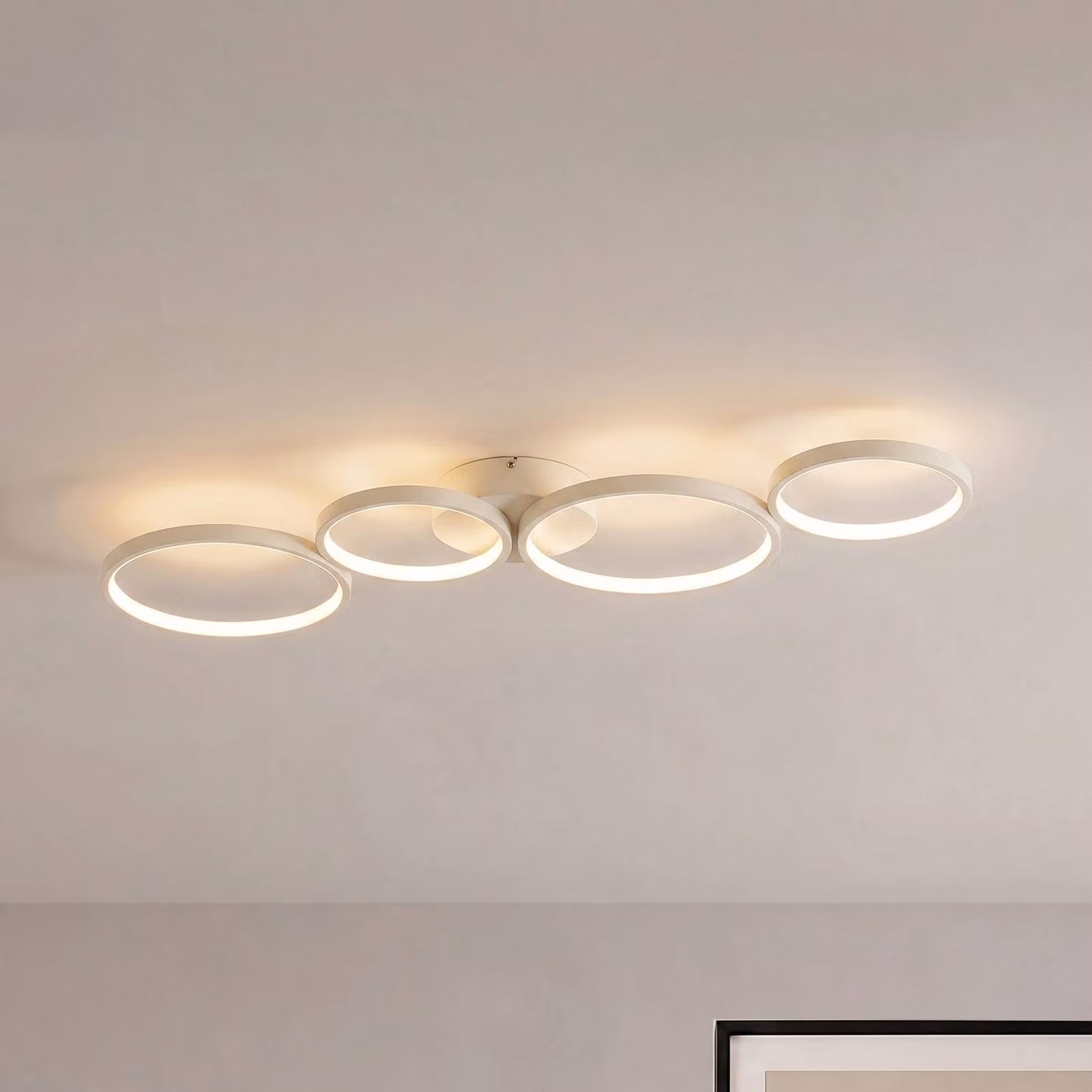 Plafoniera soffitto Evengeline Lindby, Crema / Ambra, Soggiorno / Sala da pranzo, Metallo, Moderno, Plafoniera