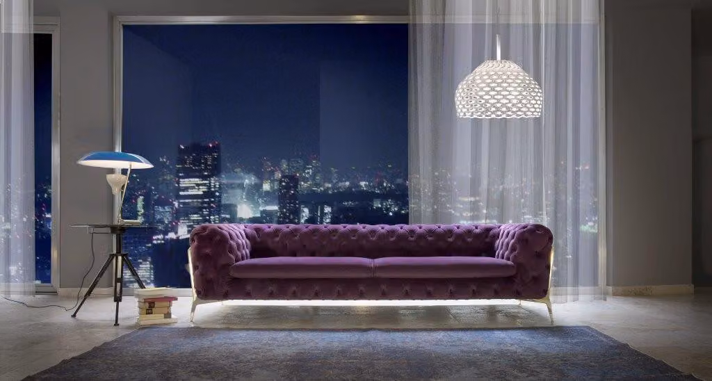 Design Chesterfield Sofagarnitur 4 - Sitzer Couch Leder Polster Lila Luxus Sofa