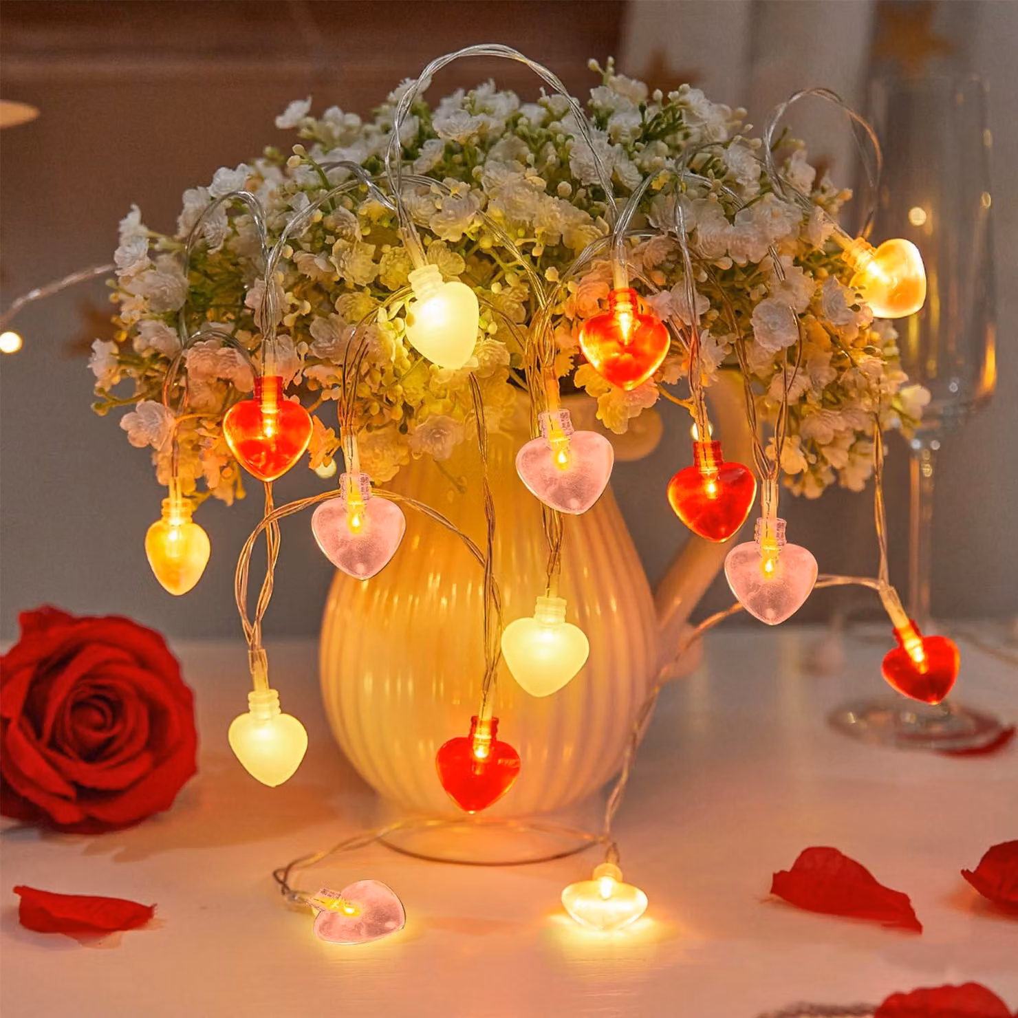 Catena luminosa a forma di cuore, lunghezza 3 metri, 20 LED, alimentazione a batteria, colore rosa/rosso/bianco