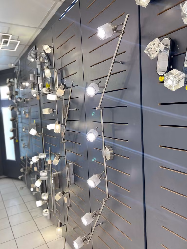 Lampada a soffitto con 6 faretti a forma di baguette, luce bianca calda, inclusa lampada LED