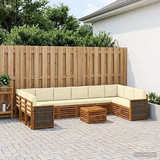 Set di divani da esterno a L con tavolino vidaXL in legno di acacia e cuscini beige e bianchi