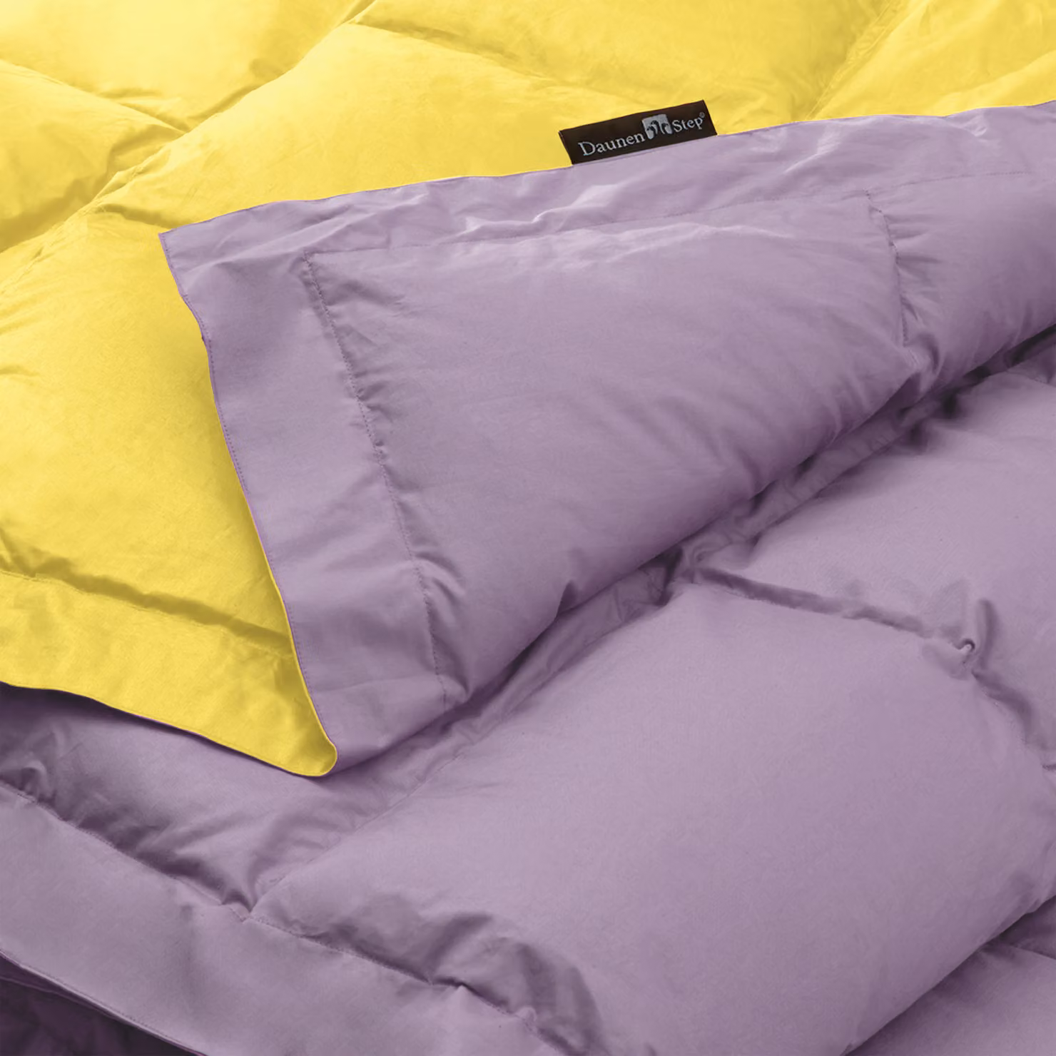 Trapunta in piuma bicolore Dalia DaunenStep, traspirante e termoregolatrice, multicolore giallo – 2