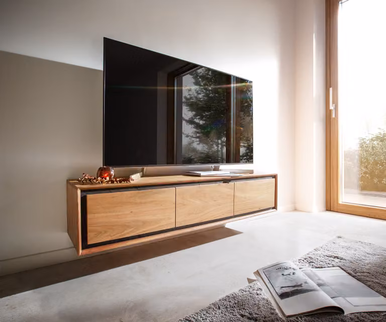 DELIFE Mobile basso Stonegrace 145 cm in acacia naturale, 3 ante, impiallacciatura pietra, modello sospeso