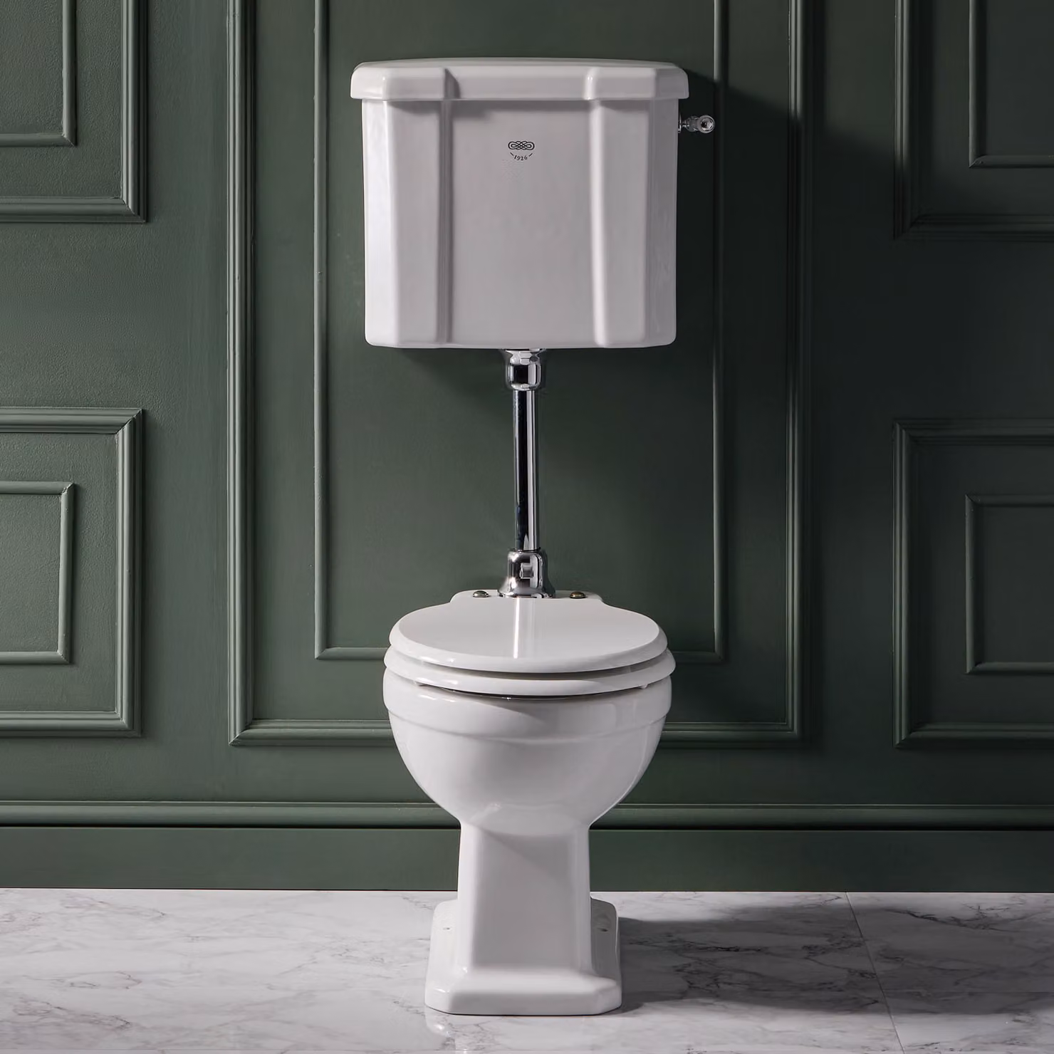 Sanitario Tradizionale con Cassetta- Sedile Soft Close - Stile Classico - Chiusura ammortizzata