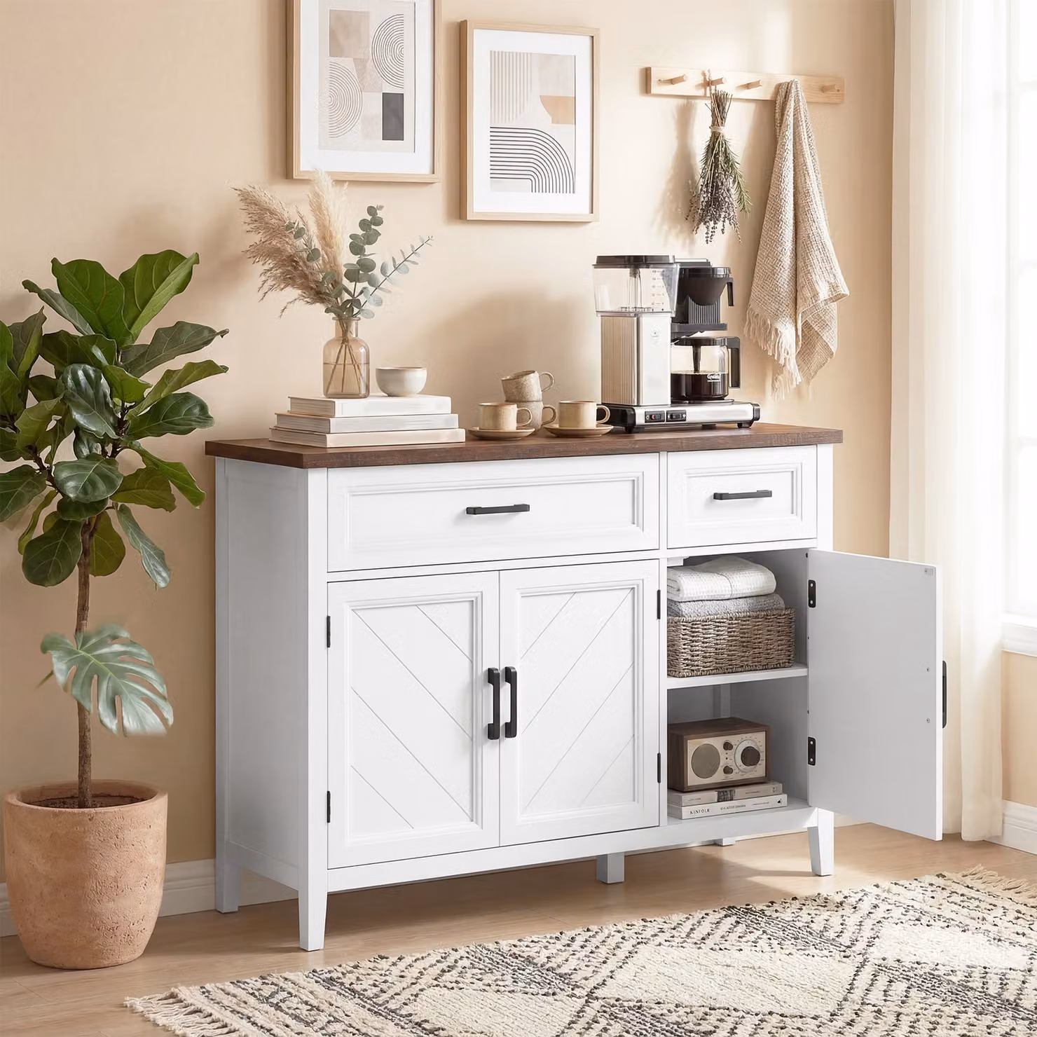 Credenza da cucina HOMCOM in legno con 3 ante stile fienile, 2 cassetti e 2 ripiani regolabili, colore bianco – 2