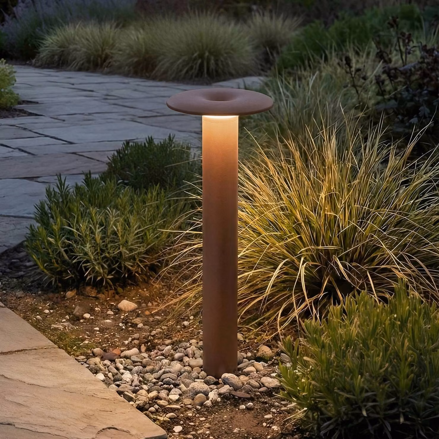 Lampioncino da giardino Haloa Lucande, Marrone / Ruggine, Alluminio, Moderno, Lampada LED da esterni