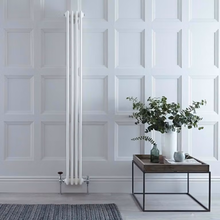 Radiatore Verticale Bianco in Stile Ghisa - 610W - 1800 x 200 x 100mm - Regent