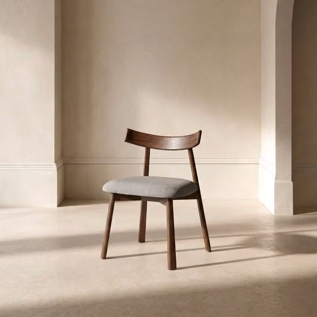 Sedia Banak in legno di faggio con seduta imbottita color marrone per la tua sala da pranzo – 1