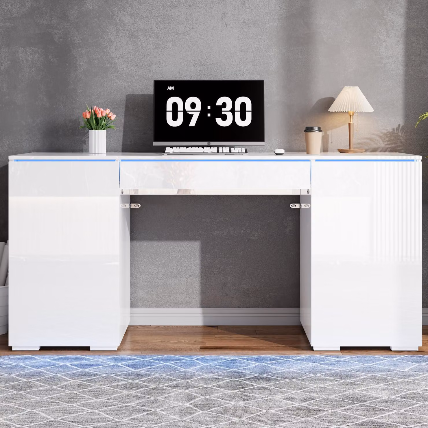 Scrivania con illuminazione a LED, 1 cassetto e 2 ante, tavolo per computer 140x50x78 cm, tavolo da trucco con spazio contenitivo, colore bianco