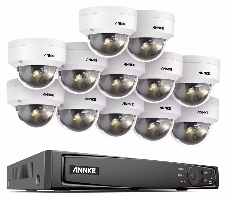 Kit di sicurezza a 16 canali con 12 telecamere IP, dotato di illuminazione a doppio sensore e rilevamento di persone e veicoli